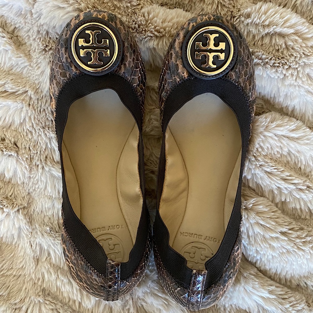 Tory Burch snakeskin ballet flat - Size 5.5